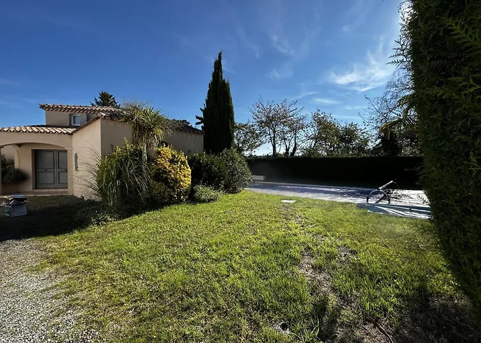 282 - Au Petit Baigneur *